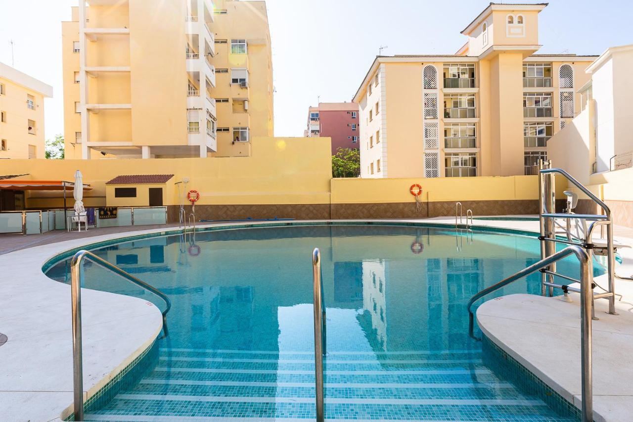 Ver7 - Estudio, Wifi, Fire Stick Amazon, Terraza, Vistas Al Mar, Piscina Torremolinos Exterior foto